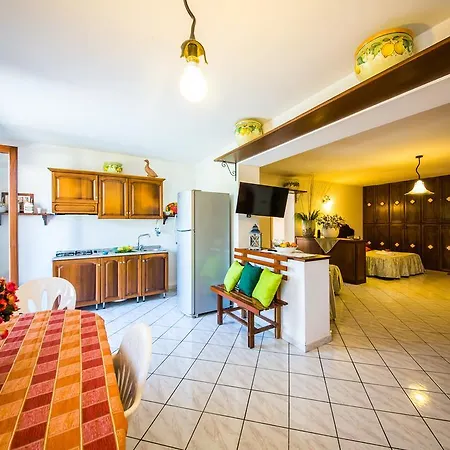 Bed & Breakfast Casa Papiro 3*