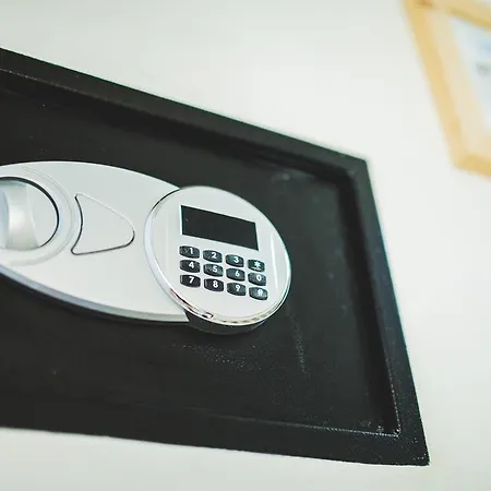 Alojamento de Acomodação e Pequeno-almoço Casa Papiro Lípara