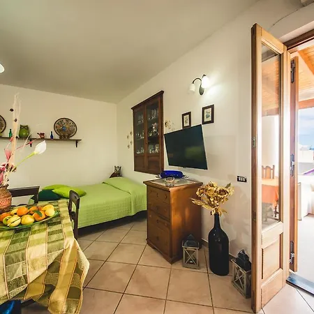 Casa Papiro 3* Lípara